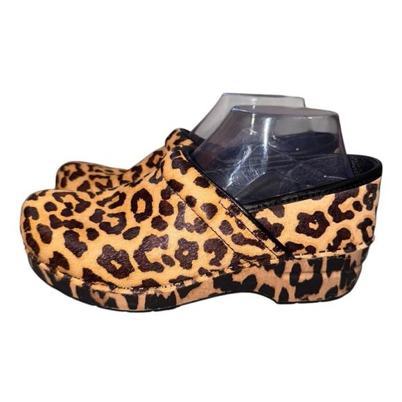 Dansko Professional Leopard Calf Hair Clogs Size 39 EU 8.5 9 Animal Print - Picture 5 of 6